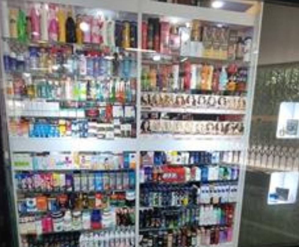 فروشگاه آرایشی و بهداشتی الی